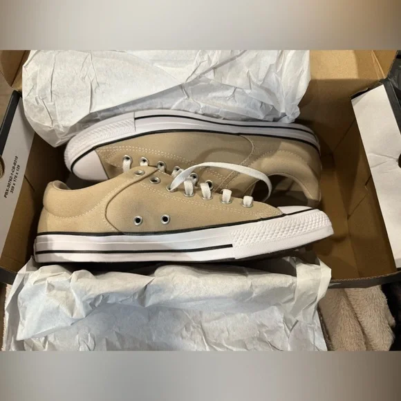 [Converse] NWT CTAS High Street Ox Nutty Granola - Picture 6 of 8